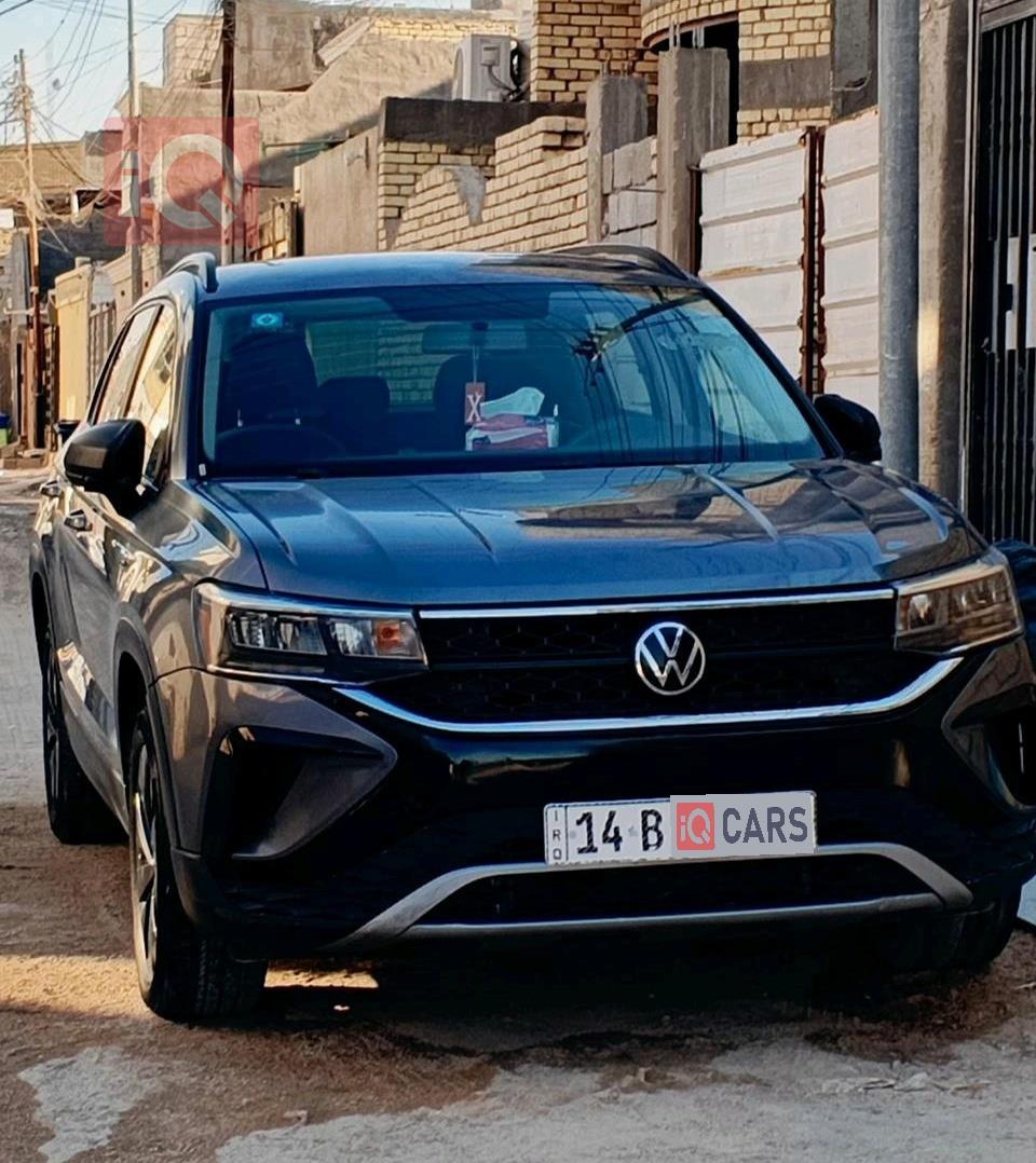 فولكسفاغن تاوس